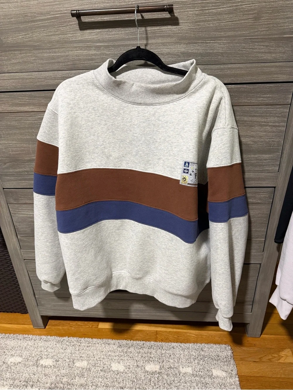 Parke Vintage Striped Mockneck With Nostalgia Patch × 1 Classic Grey / L/XL